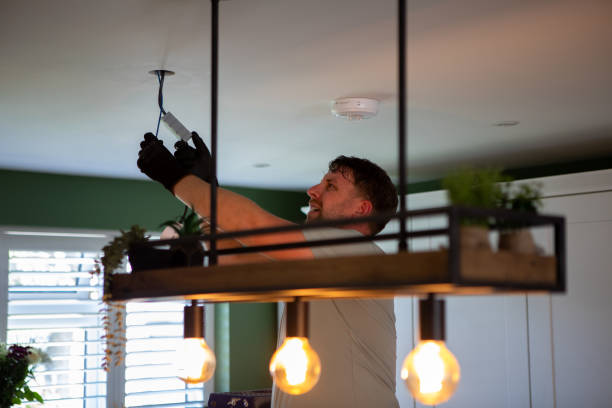 Best Affordable Emergency Electrician  in Pea Ridge, AR